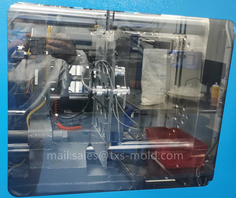precision injection molding